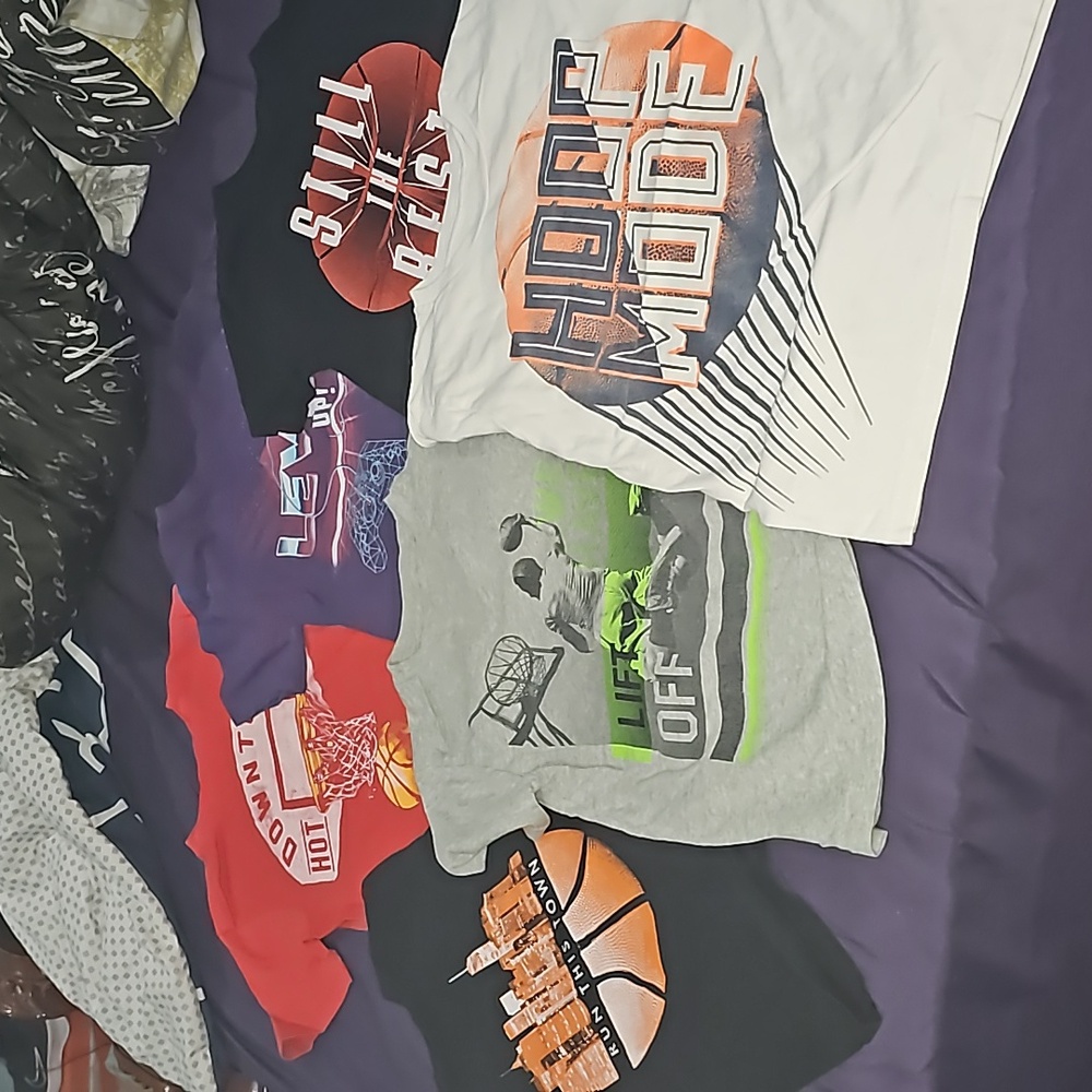 Boys Childrens Place Bundle Size 5/6 Kids Tee